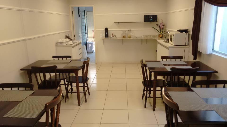 Pousada Villa Branca - Petar Apiaí Eksteriør bilde